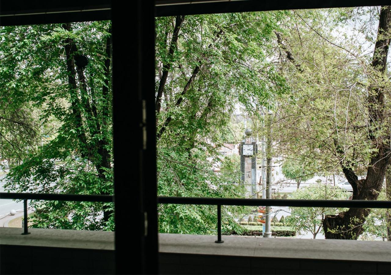 Home Aparts Zaporizhia Exterior foto